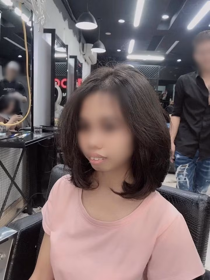 Vi hanh dong nay, tiem cat toc bi dan mang nem da khong tha-Hinh-2