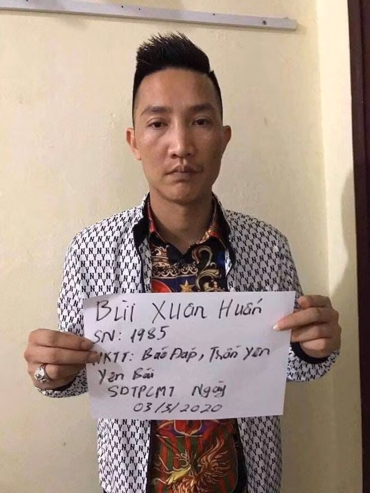 Cong an Lao Cai lap ho so dua Huan 