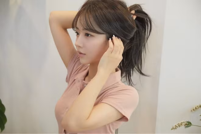 Ngày 5/6, một nam streamer nổi tiếng là Cheol-gu đã đăng lên kênh của mình buổi phát sóng trực tiếp cùng với Mimin.