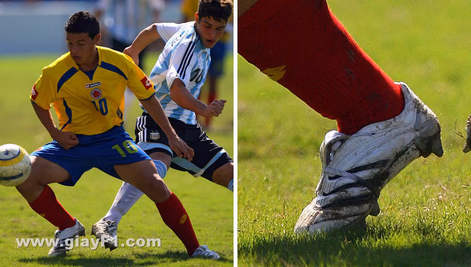  Vua phá lưới World Cup James Rodriguez bắt đầu nổi lên từ khi anh thi đấu tại đội trẻ U17 Colombia, vào năm 2007 anh mang dòng giày đá bóng nổi tiếng nhất vào thời bấy giờ đó là Adidas Predator Absolute. Đây cũng là dòng giày đá bóng dành cho tiền vệ được rất nhiều các ngôi sao thời bấy giờ lựa chọn như Steven Gerrard, Michael Ballack và David Beckham.