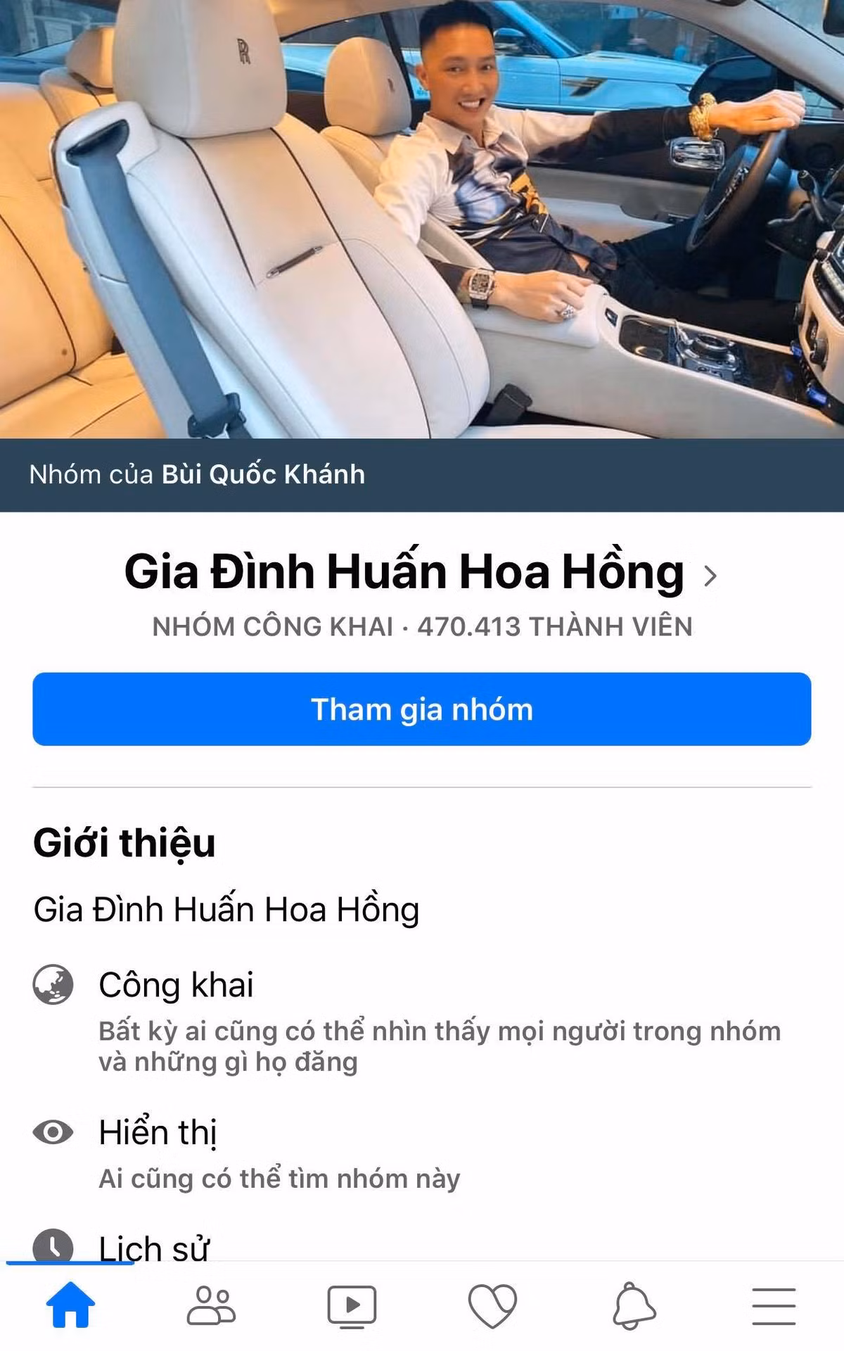 Sở hữu fanpage có lượt like khủng, nhóm của những người yêu mến Huấn Hoa Hồng này cũng đã có gần 500.000 người tham gia dù xuất hiện chưa được bao lâu.