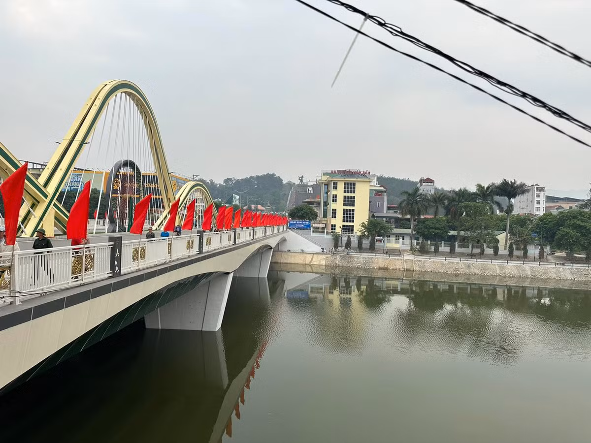 Các hình ảnh chuẩn bị cũng được người dân Điện Biên chia sẻ trên mạng xã hội.