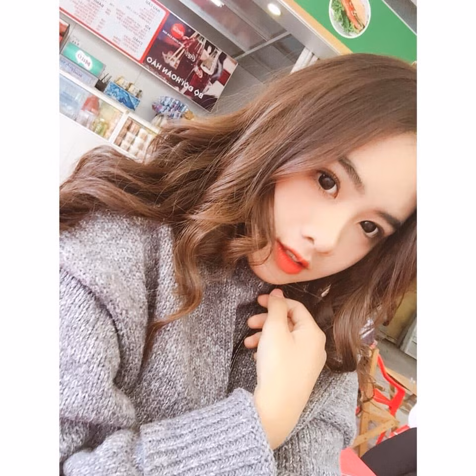 Cao Thu Trang (Hà Nội) vừa được "ghi danh" vào dàn hot girl ngành Báo in, Học viện Báo chí và Tuyên truyền.