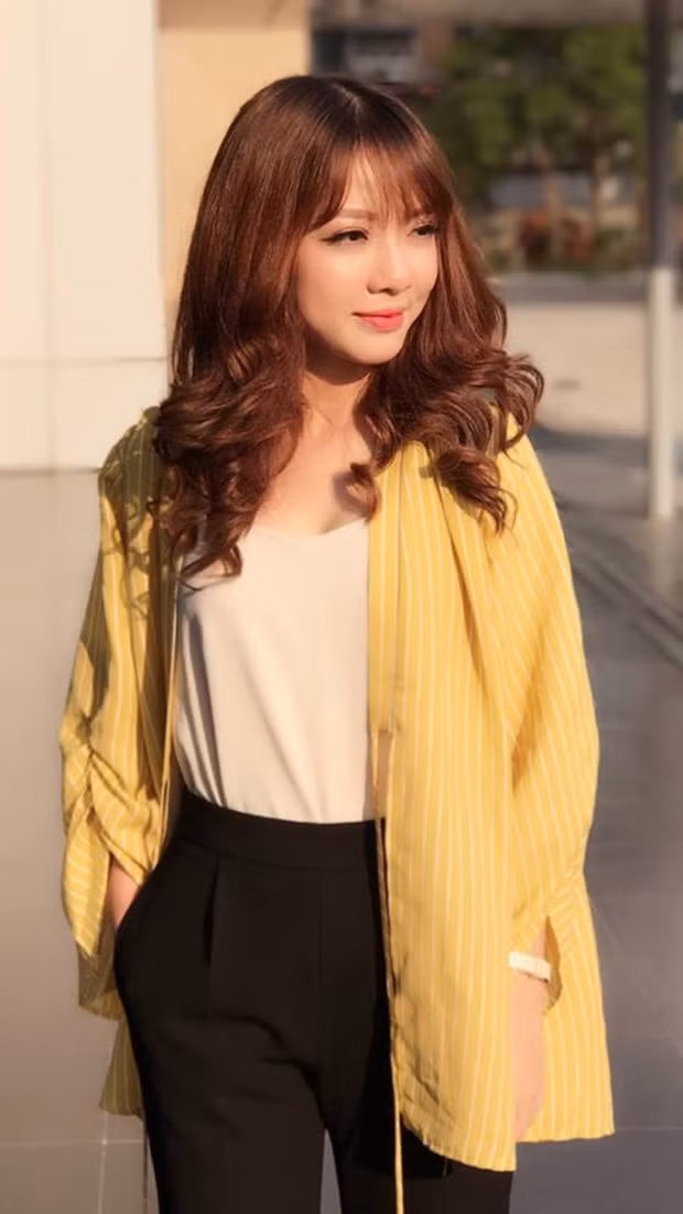 Ngay sau khi dòng trạng thái được đăng tải, nữ MC đã nhận được rất nhiều sự quan tâm từ khán giả và đồng nghiệp. Hầu hết các bình luận đều gửi lời động viên, chúc Thu Hương sẽ mau chóng bình phục.