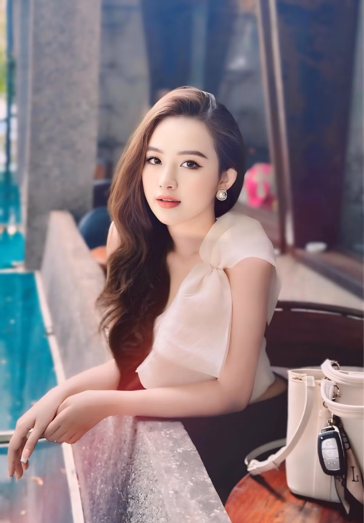Hiện tại, Tiên đang là một chủ shop thời trang.