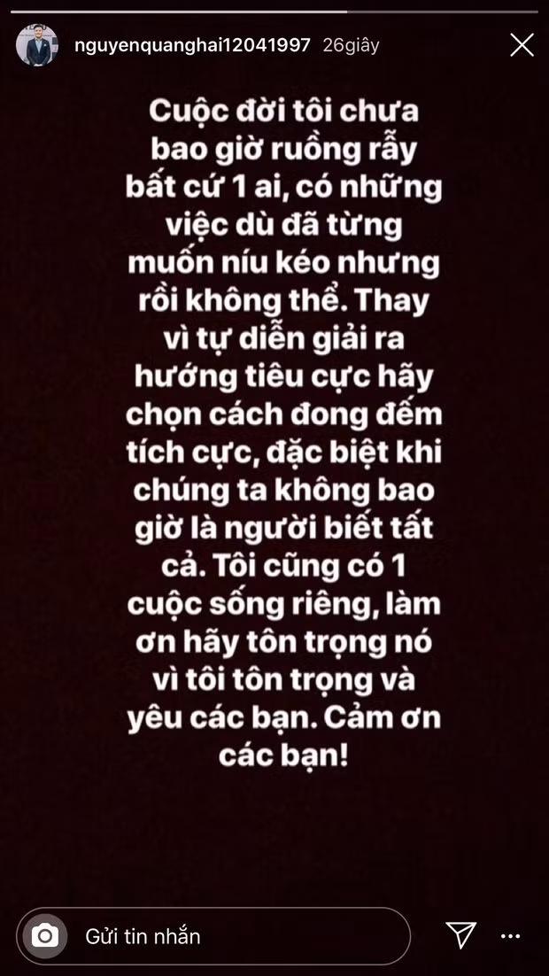 Thế nhưng mới đây, Quang Hải bất ngờ lên tiếng về chuyện tình cảm với Nhật Lê. Cầu thủ U23 Việt Nam hé lộ anh đã từng cố gắng níu kéo nhưng không thể.