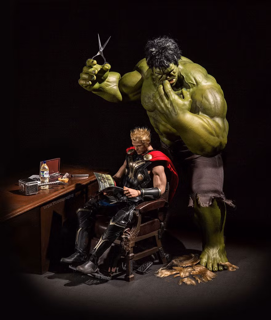 Khi người khổng lồ xanh làm nhà thiết kế mẫu tóc cho Thần Sấm Thor.
