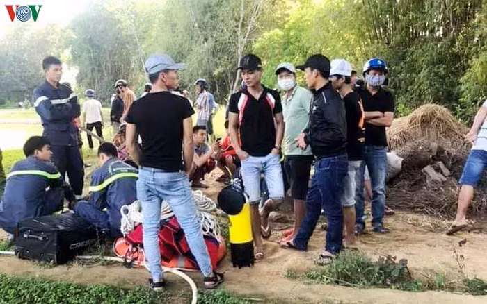 Quang Nam: Vot duoc thi the nguoi cuop tiem vang roi nhay song tron thoat