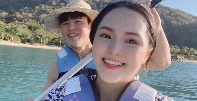Bên nhau 5 năm trước khi cưới, đồng hành qua bao chặng đường khó khăn nên Quỳnh Anh khẳng định cặp đôi sẽ cố gắng giữ gìn hạnh phúc.