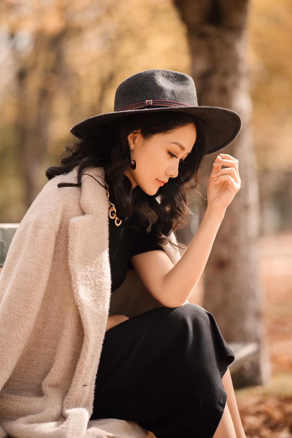 Trước khi đến bên nhau, Thu Hà và chồng từng làm bạn bè thân thiết nhiều năm, thấu hiểu và sẻ chia nhiều chuyện vui buồn.