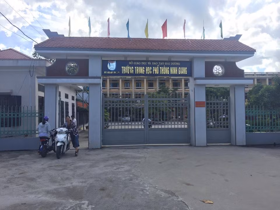 Bi thu tinh uy Hai Duong da hoc het cap 3 chua?