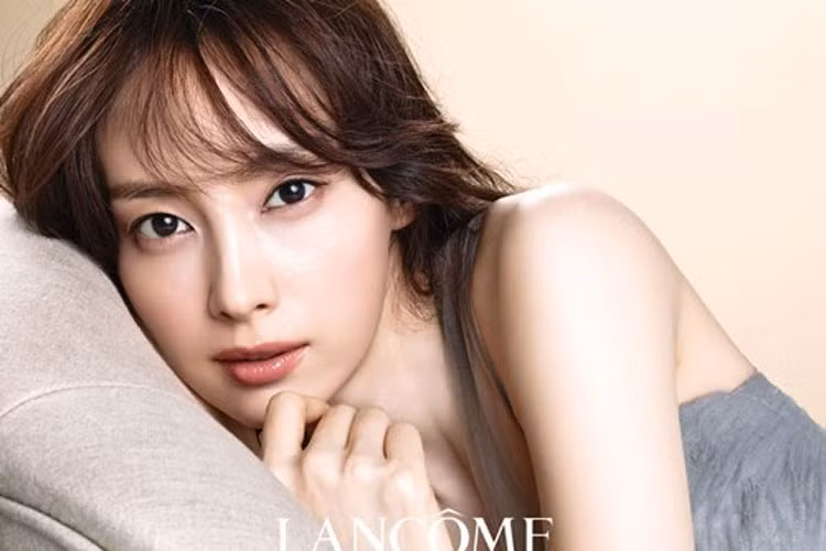 Lee Na Young từng tham gia phim “Thành thật với tình yêu” và được cho là “cặp kè” với nam tài tử sau khi đầu quân vào công ty của anh Key East.