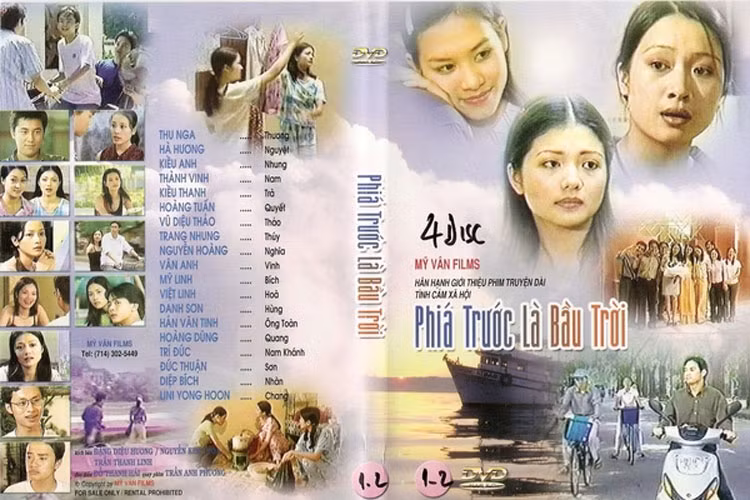 Lên sóng năm 2001, bộ phim “Phía trước là bầu trời” nhanh chóng chiếm được cảm tình của khán giả với những câu chuyện xoay quanh công việc, tình bạn, tình yêu của những người trẻ tuổi trong một xóm trọ. Cùng nhìn lại dàn diễn viên phim “Phía trước là bầu trời" sau 14 năm. 