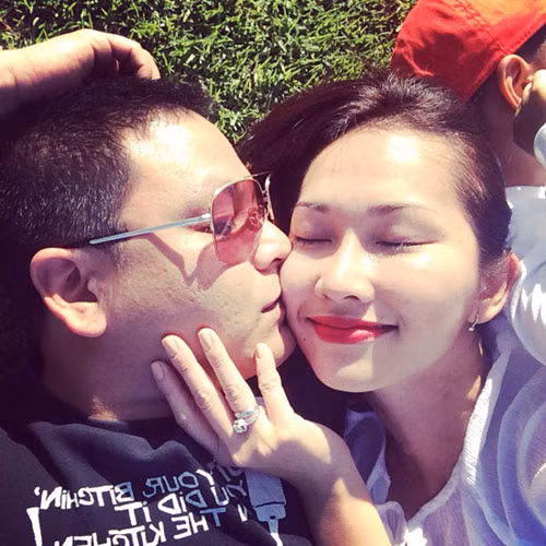 Sau những đau khổ, cuối cùng Kim Hiền đã tìm được người cô yêu thương. Mối tình tuy không mộng mơ như thuở mới yêu nhưng sự chăm sóc yêu thương chân thành của "người mới" đã khiến Kim Hiền dần lấy lại niềm tin vào tình yêu.