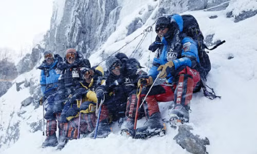 The Himalayas danh bai Star Wars The Force Awakens tai Han Quoc