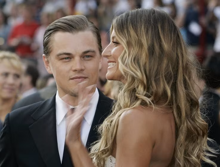 Leonardo DiCaprio và Gisele đã từng xuất hiện rất nhiều lần trên báo chí. Gisele là một trong những người mẫu đắt giá được sinh ra ở Brazil.