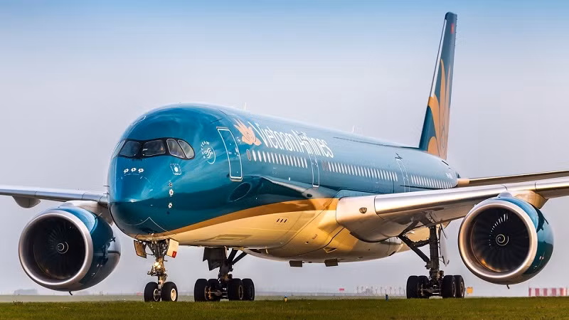 Giai cuu Vietnam Airlines: Thay gi 4.000 ty doi ung “thua lo”?
