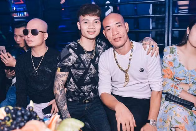 Dung “troc” Ha Dong, bo nuoi Kha Banh bi bat lien quan ma tuy: Xu the nao?-Hinh-4