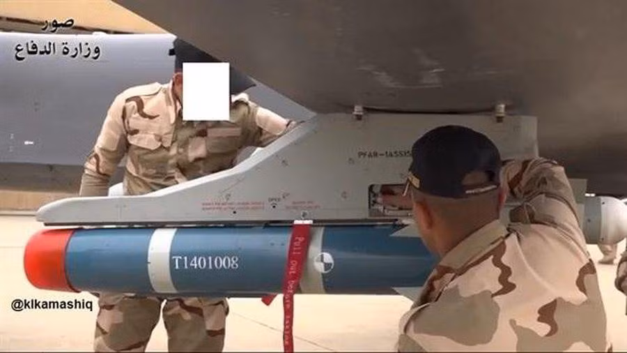 Những chiếc UCAV này mang theo bom và tên lửa không đối đất để truy quét phiến quân hồi giáo cực đoan.