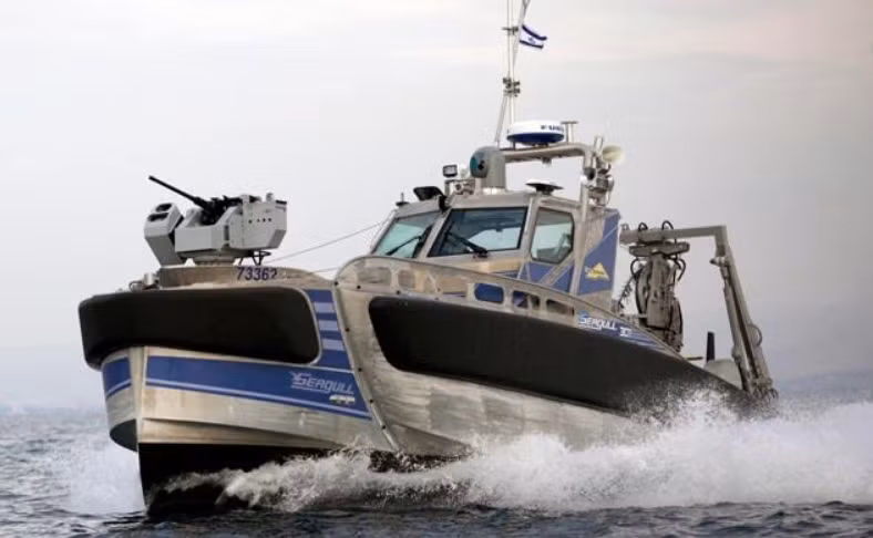 Israel đã phát triển một mẫu tàu chống ngầm không người lái đa năng mang tên Seagull (Hải Âu), sẽ hỗ trợ lực lượng hải quân phát hiện và đánh bại tàu ngầm của đối phương cũng như vô hiệu hóa thủy lôi trên biển một cách an toàn và hiệu quả hơn. Nguồn ảnh: QQ.
