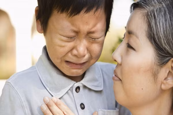 Nói với con về dịch COVID-19 như thế nào? Noi voi con ve dich COVID-19 nhu the nao?