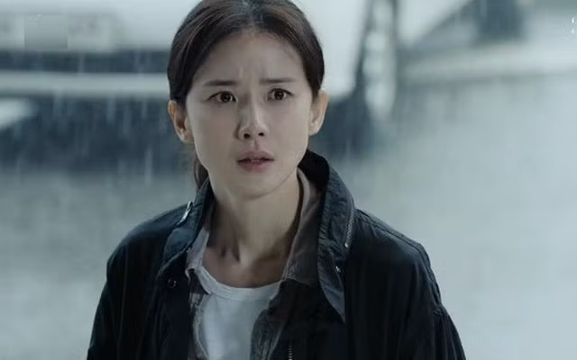Sốc khi thấy chồng mình đang làm đám cưới với chị họ bạn thân Soc khi thay chong minh dang lam dam cuoi voi chi ho ban than