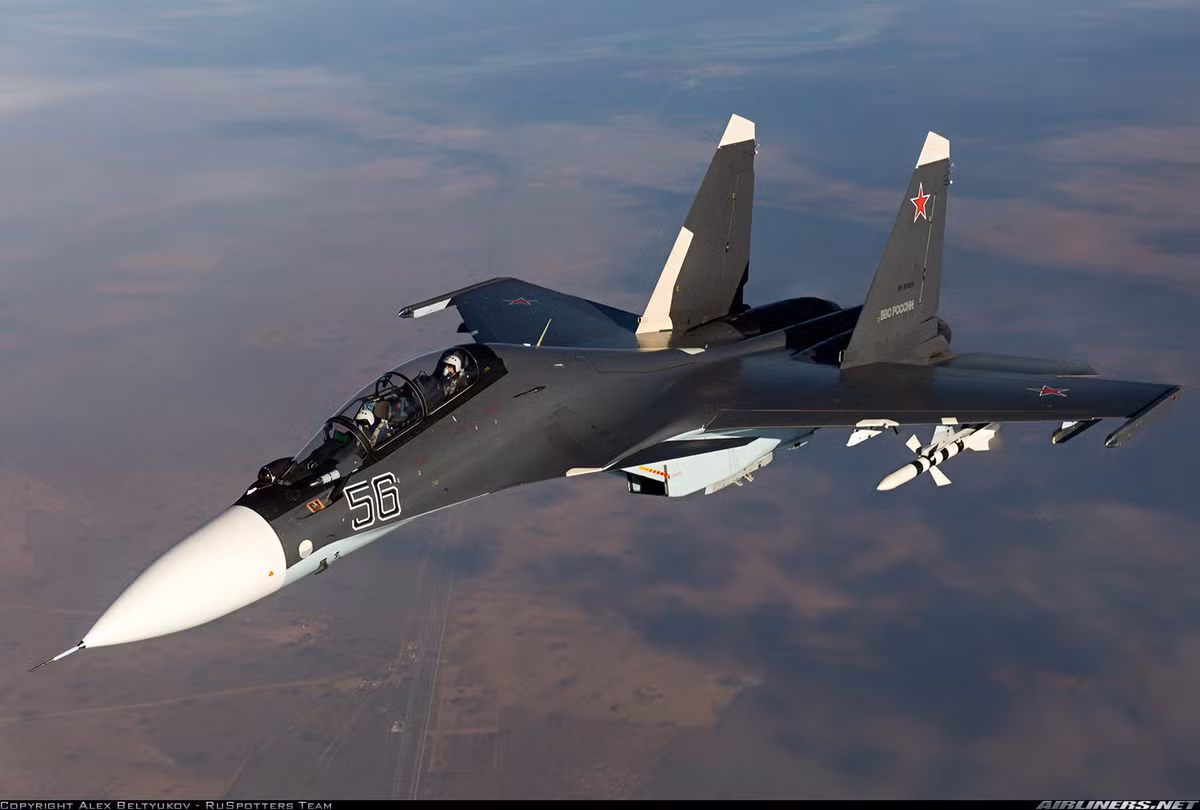 May bay tiem kich Su-30SM toi Viet Nam lam gi?