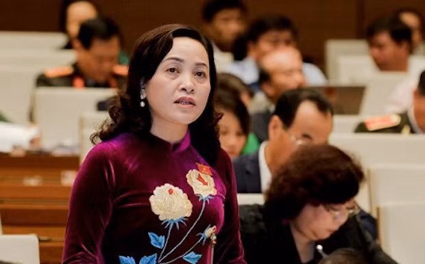  Bà Nguyễn Thị Thanh, Ủy viên Trung ương Đảng, Trưởng Ban Công tác đại biểu của Ủy ban Thường vụ Quốc hội: Ngày 7/4, Ủy ban Thường vụ Quốc hội đã bổ nhiệm bà Nguyễn Thị Thanh giữ chức Trưởng ban Công tác đại biểu thay ông Trần Văn Túy. Bà Nguyễn Thị Thanh (54 tuổi, quê Ninh Bình). Trình độ chuyên môn: Thạc sĩ Quản trị kinh doanh, Đại học Thanh vận, Cử nhân Luật. 