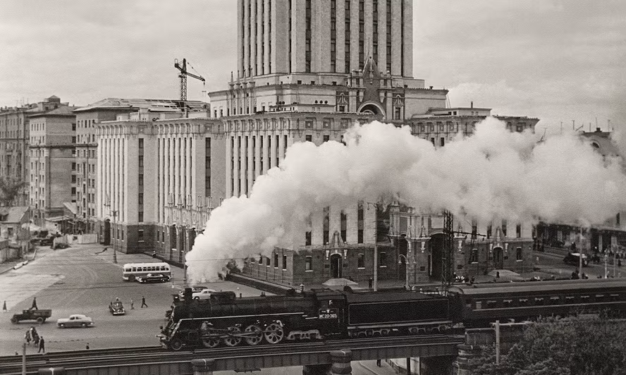 Can canh dien mao thu do Moscow thay doi theo thoi gian-Hinh-5