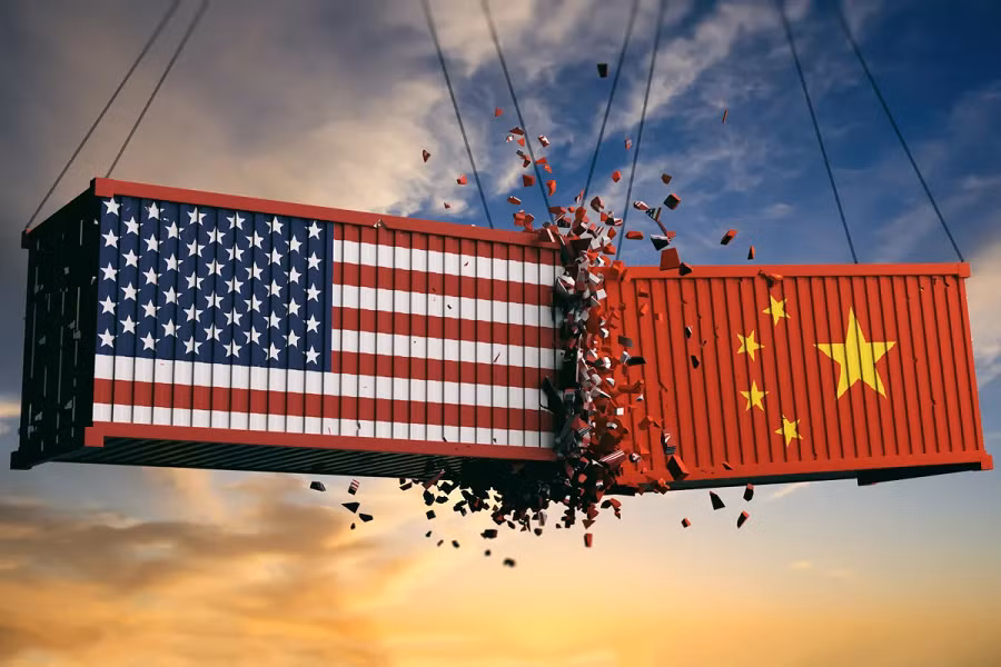 Tong thong Trump doa ap them thue 50%, Trung Quoc phan ung sao?