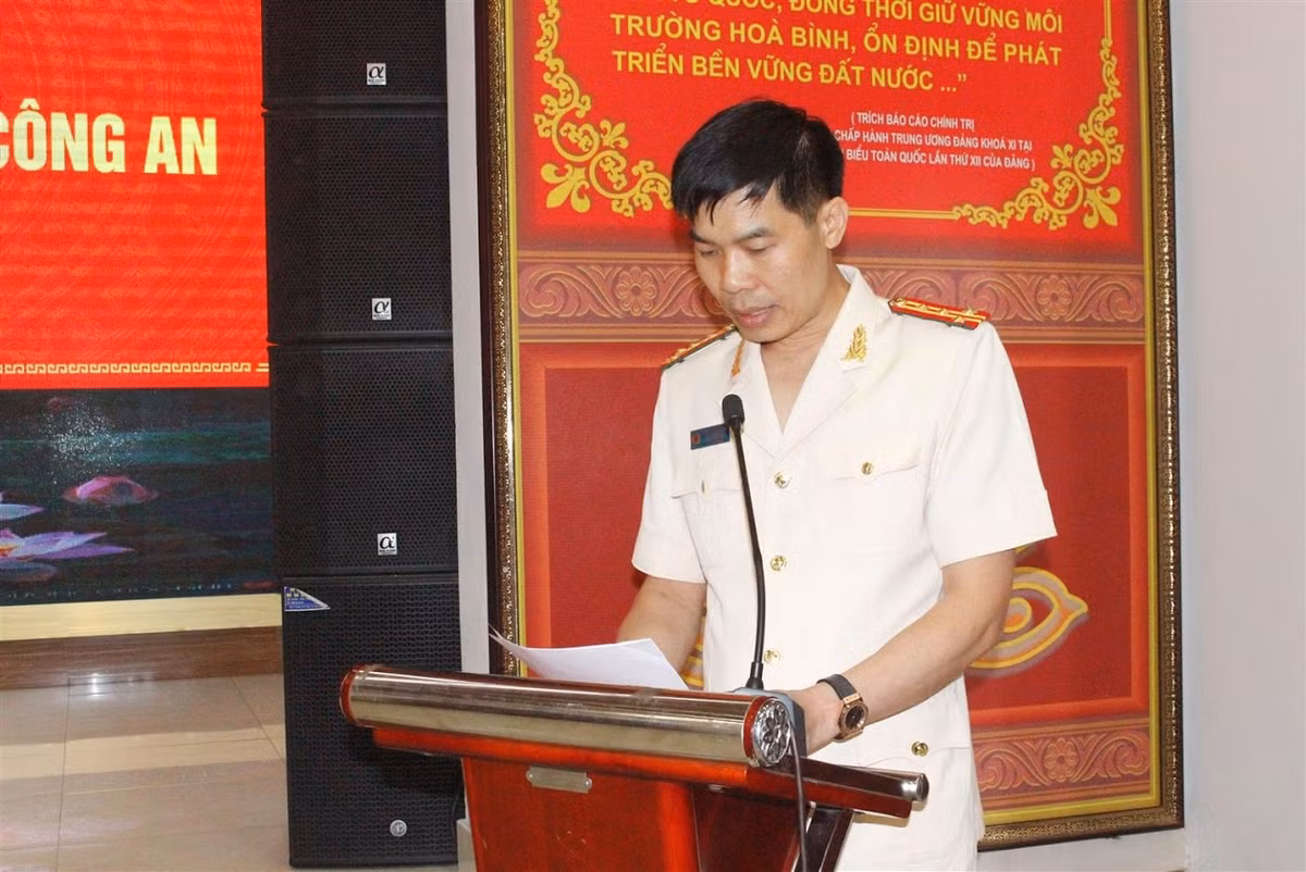 Quá trình công tác đã được bổ nhiệm giữ các chức vụ: Phó Chánh văn phòng Cơ quan CSĐT Công an tỉnh Lạng Sơn; Phó trưởng Phòng thuộc Cục Cảnh sát phòng, chống buôn lậu Bộ Công an; Trưởng phòng - Cục Cảnh sát Kinh tế, Bộ Công an. 