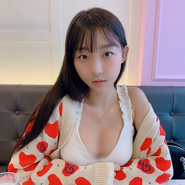 Tuy vậy, để có được thân hình đáng ngưỡng mộ, Eunji Pyo cũng phải bỏ ra rất nhiều tâm sức để tập luyện.