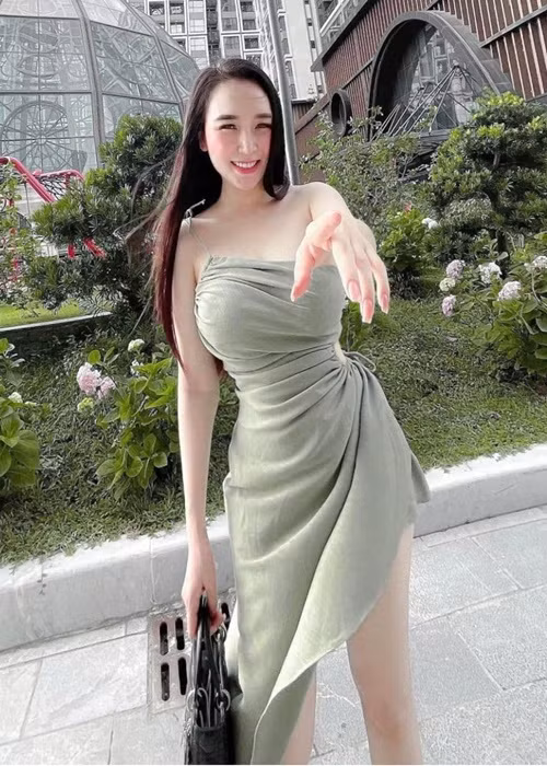 Thảo Bebe vẫn theo đuổi công việc làm DJ.