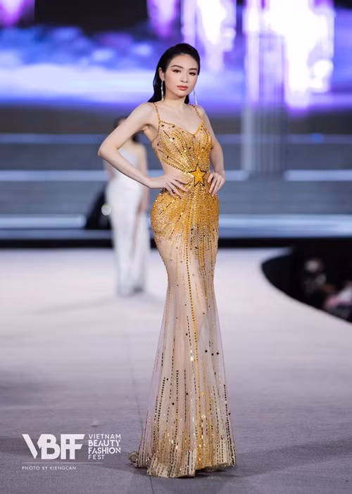 Khánh My thắng giải Người đẹp biển nên giành vé vào top 20 chung cuộc. Ảnh: FBNV