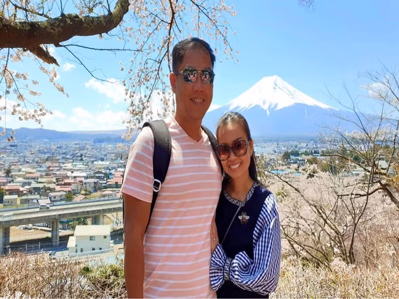 Mới đây, Cẩm Ly chia sẻ, toàn bộ các MV của cô và Đan Trường đều do ông xã của cô là Minh Vy thực hiện. Ảnh: FBNV