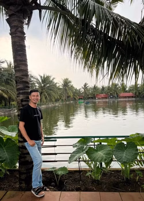 Sau đám cưới vào hồi tháng 4/2022, vợ chồng Tiết Cương thường xuyên đăng tải hình ảnh ở cùng địa điểm nhưng không nhắc về nhau. Ảnh: Bảo vệ công lý