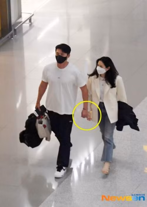 Trong tháng 4/2022, Hyun Bin - Son Ye Jin đi nghỉ tuần trăng mật ở Mỹ. Ảnh: Người lao động