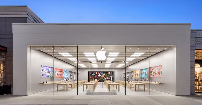 Theo báo cáo dự đoán hàng năm mới được công bố ngày 18/10, CCS Insight dự đoán Apple sẽ sớm bắt đầu thử nghiệm iPad màn hình gập thay vì bắt đầu với một chiếc iPhone. Điều này trái ngược với các nhà sản xuất điện thoại thông minh (smartphone) khác, như Samsung đã tung ra điện thoại màn hình gập thay vì máy tính bảng.