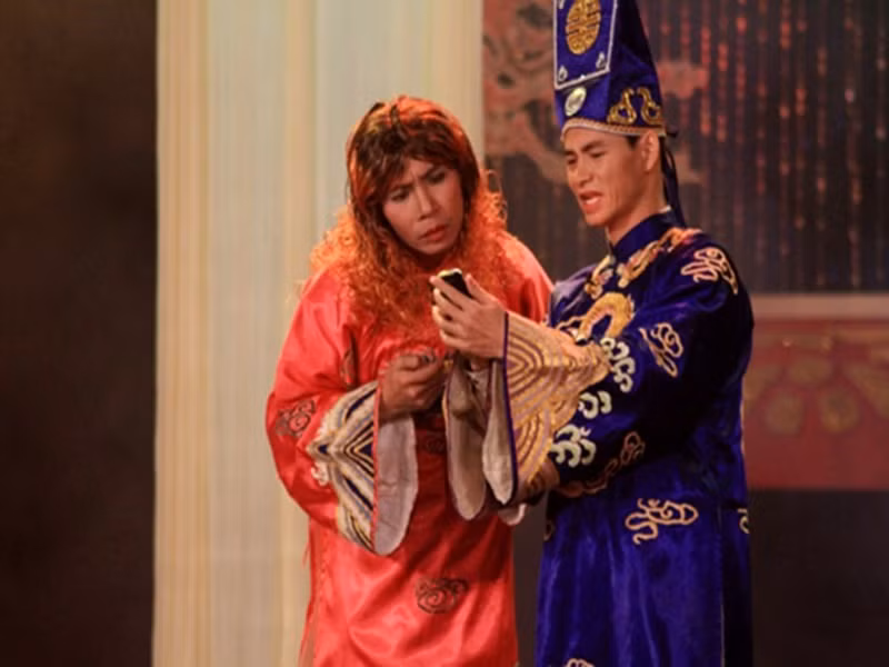 Tham gia chương trình, Xuân Bắc gây ấn tượng bởi khả năng diễn hài duyên dáng, diễn ăn ý với Công Lý vai Bắc Đẩu. Ảnh: Công Lý.