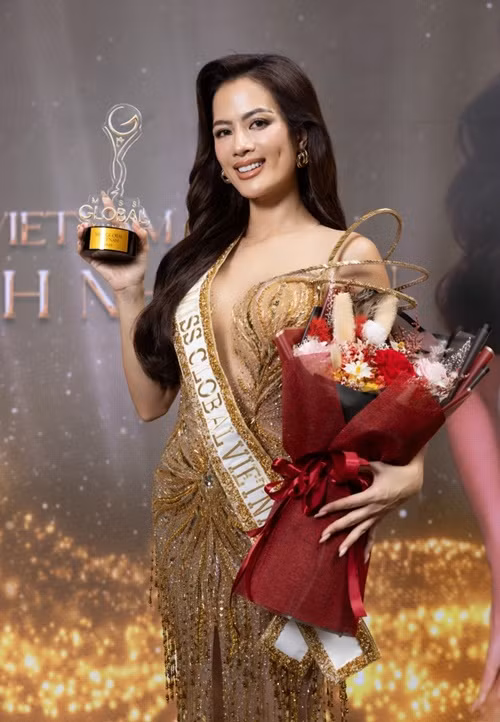 Như Vân sẽ tham gia cuộc thi Miss Global 2024 vào tháng 3/2025. Theo ban tổ chức, các vòng thi phụ diễn ra ở Campuchia. Đêm bán kết và chung kết (9/3/2025) diễn ra ở Thái Lan.. Ảnh: Vietnamnet.