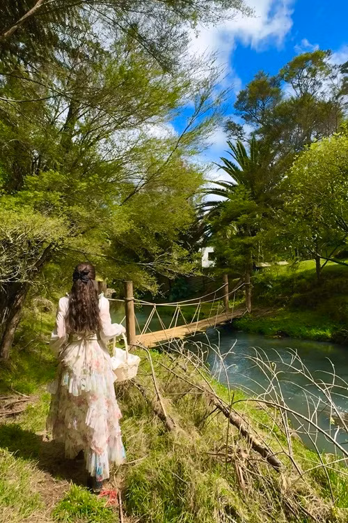 Cuộc sống của Trương Phương ở New Zealand đầy bình yên, hạnh phúc.