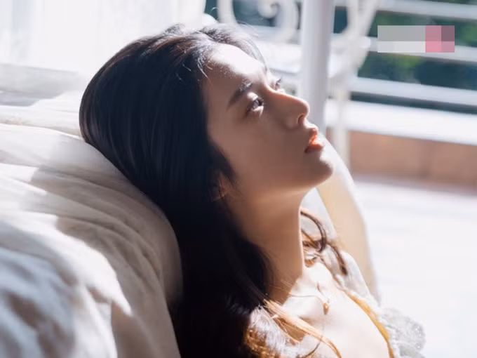 Biết tôi mắc bệnh nan y, nhà chồng cho 100 triệu kèm đơn ly hôn Biet toi mac benh nan y, nha chong cho 100 trieu kem don ly hon