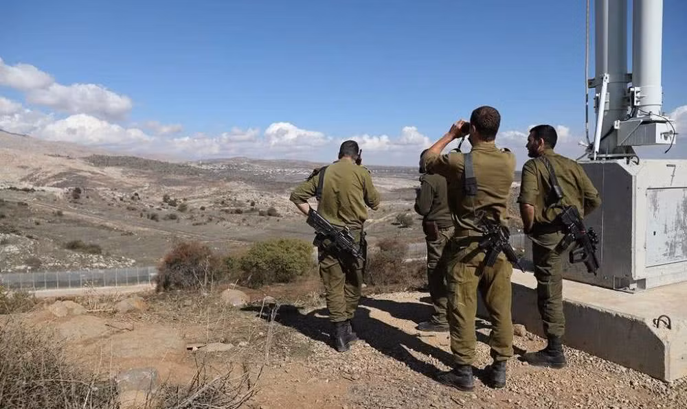 Theo thông báo được Quân đội Israel tuyên bố, binh lính nước này đóng tại Cao nguyên Golan đã nổ súng vào một nhóm người có vũ trang đang tiến vào vùng phi quân sự trong khu vực này. Nguồn ảnh: QQ.
