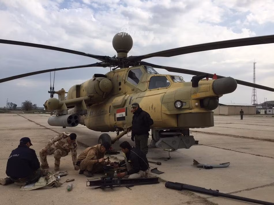 Loại trực thăng tấn công nguy hiểm này của Iraq đã lần đầu tiên được xuất hiện thực chiến trong cuộc tấn công của quân đội Iraq vào phiến quân IS ở Ramadi. Nguồn ảnh: Sina.