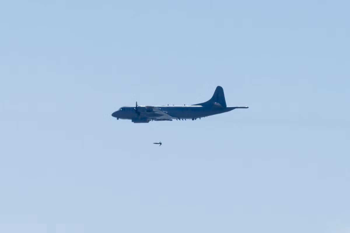 Gần đây nhất, Không quân Hoàng gia New Zealand (RNZAF) đã chứng minh khả năng đặc biệt của P-3 Orion trong đợt diễn tập ném bom tại thao trường Kaipara. Nguồn ảnh: Medium