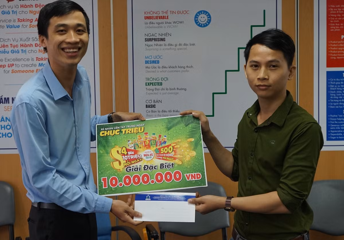 Hang chuc nghin giai thuong he cua Tan Hiep Phat den tay khach hang-Hinh-3