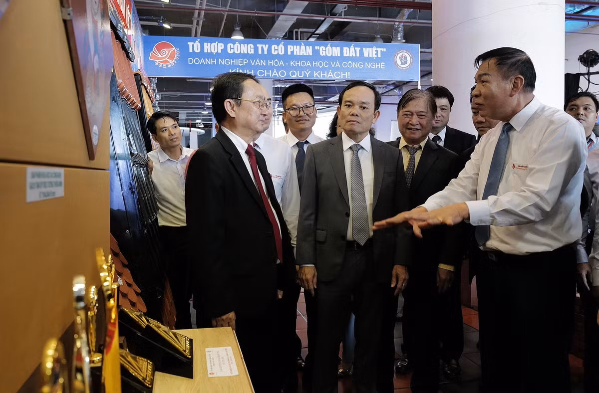 Khai mạc sự kiện Kết nối công nghệ và Đổi mới sáng tạo Việt Nam - Hình 3 Khai mac su kien Ket noi cong nghe va Doi moi sang tao Viet Nam-Hinh-3