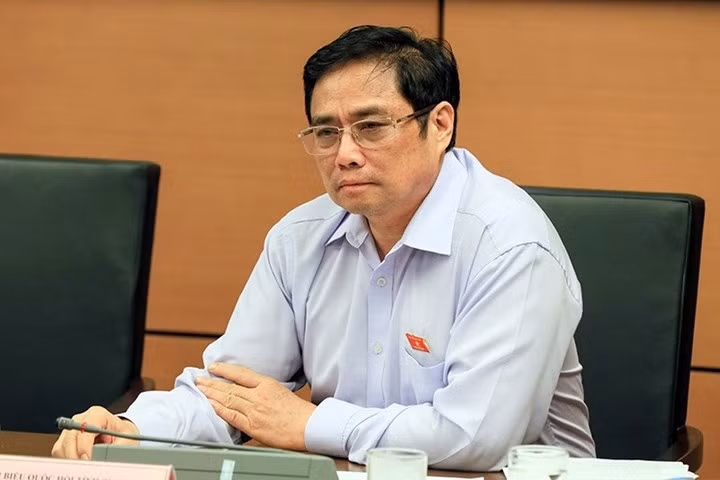 Trước khi được Bộ Chính trị điều động, phân công về Ban Tổ chức Trung ương từ tháng 4/2015, ông làm Bí thư Tỉnh ủy Quảng Ninh nhiệm kỳ 2010-2015.