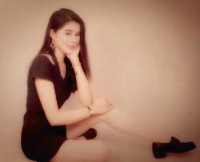 Thời trẻ, bà xã Quyền Linh đã có phong cách thời trang sành điệu khiến ngoại hình của cô càng trở nên ấn tượng.