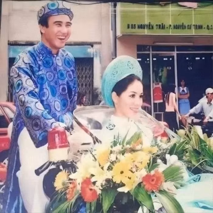 Dù hình ảnh chất lượng kém nhưng nhan sắc của mẹ con gái Quyền Linh vẫn phải gọi là "chất lượng cao".